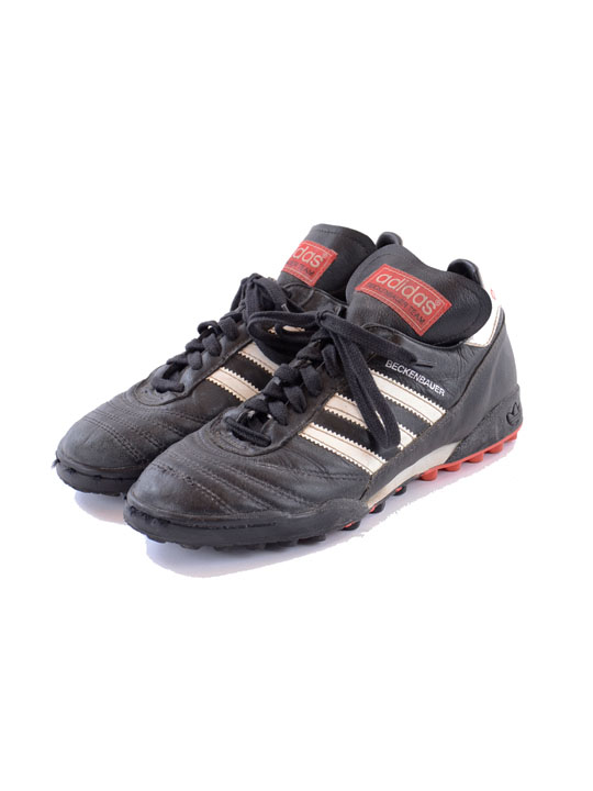 Wholesale Vintage Clothing Soccer shoes