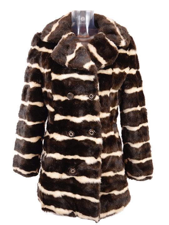 Wholesale Vintage Clothing Fake fur coats and jackets