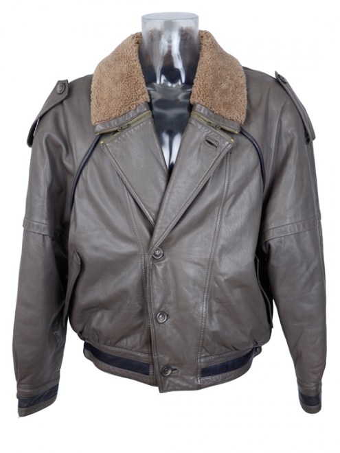 90s-men-crazy-design-leather-jackets-4.jpg