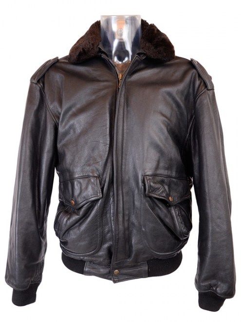 LEA-Bomber-jackets-thick-leather-1.jpg